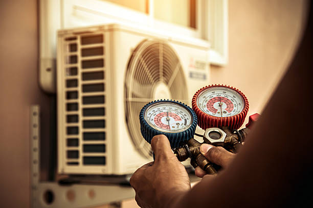 Professional Ductwork Repair technician working in Cedarburg, WI